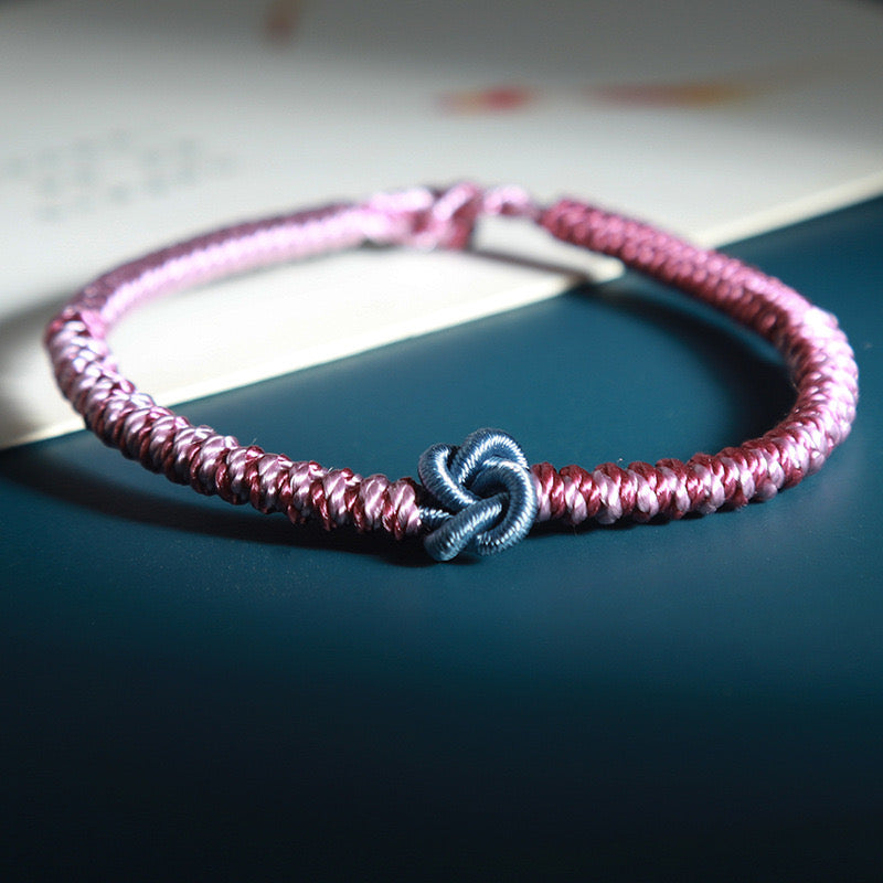 Intertwined love string bracelets for love